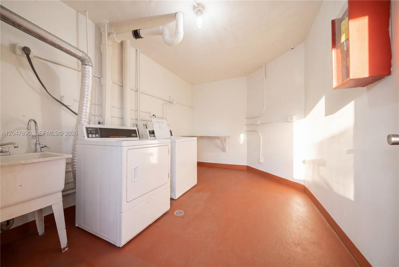 2999 Point East Dr , Unit C507, Aventura, FL 33160 Photo