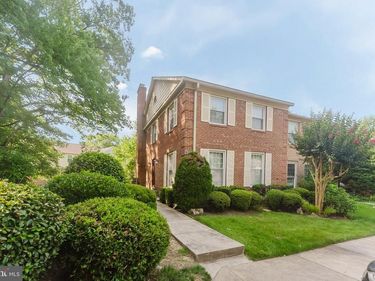 8001 BETHELEN WOODS LANE, SPRINGFIELD, VA 22153