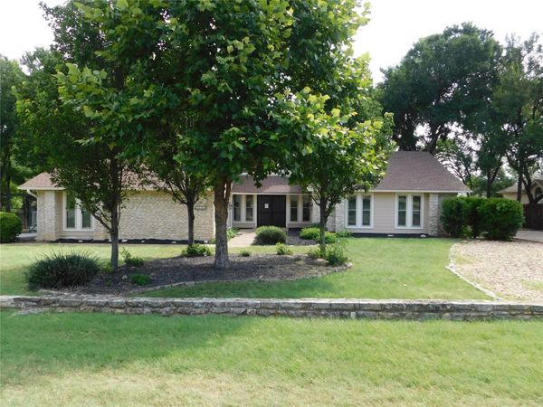 1006 Porpoise ST, Lakeway, TX 78734