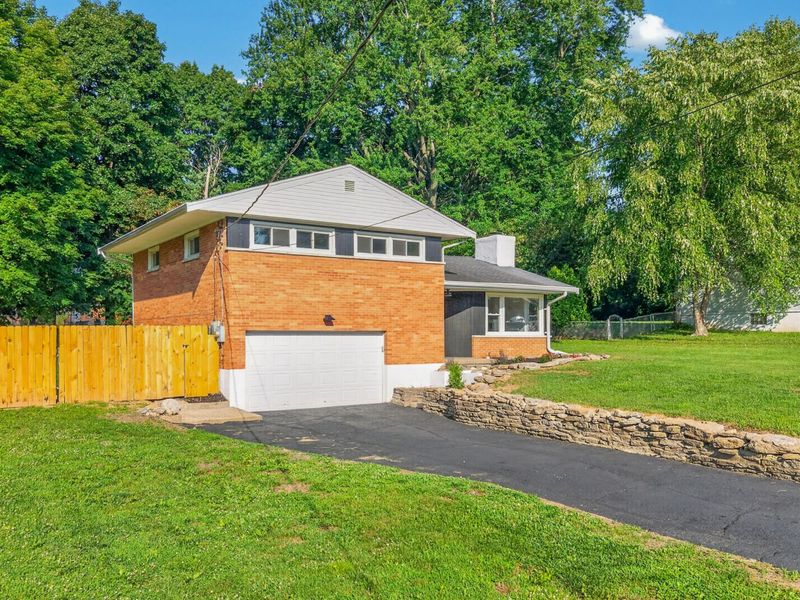 18 Lacresta Drive, Florence, KY 41042 Photo 3