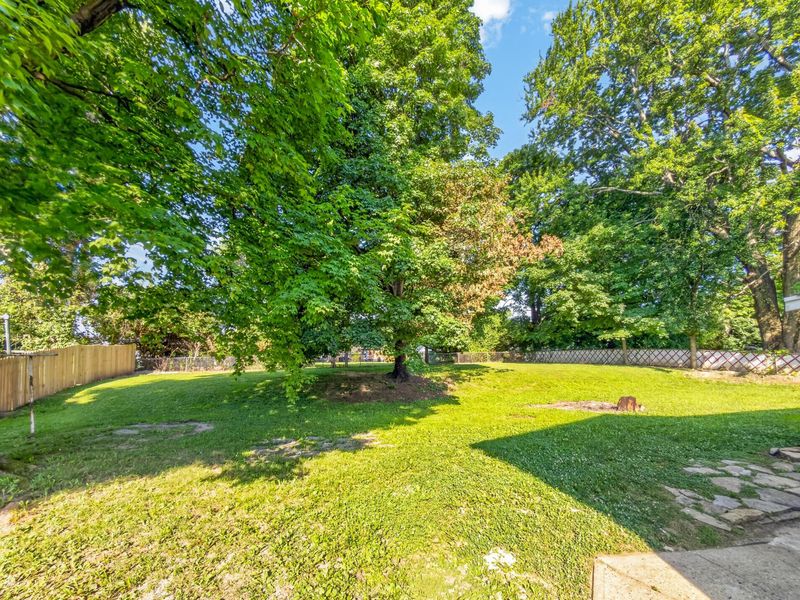 18 Lacresta Drive, Florence, KY 41042 Photo 9