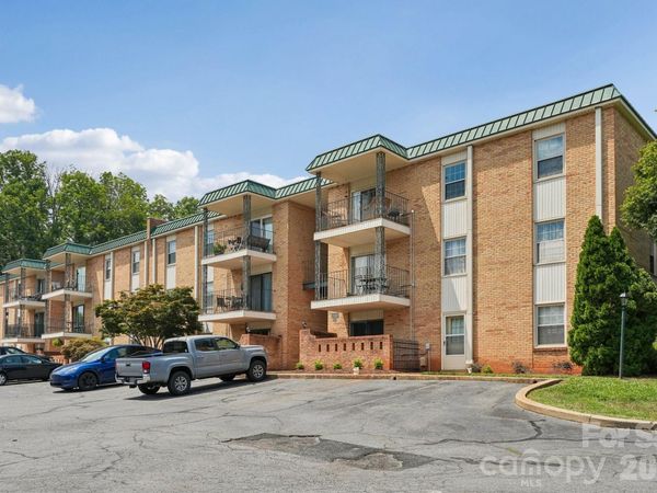 4736 Hedgemore Drive, Charlotte, NC 28209