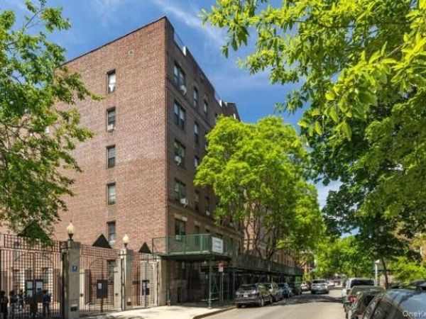 34-20 83rd Street , Unit 3D, Jackson Heights, NY 11372
