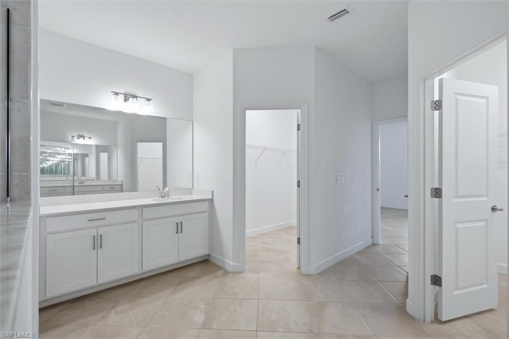 10863 Timber Creek Dr , Fort Myers, FL 33913 Photo