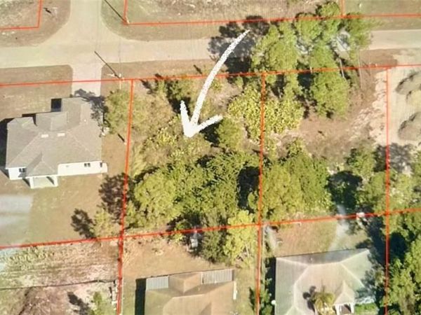 2713 34th ST W, LEHIGH ACRES, FL 33971