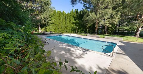 4560 Matich Drive, Reno, NV 89502 Photo