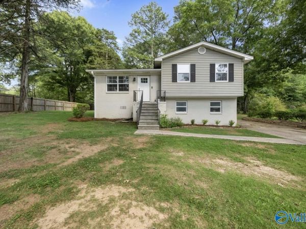 408 5th Street N, Pell City, AL 35125
