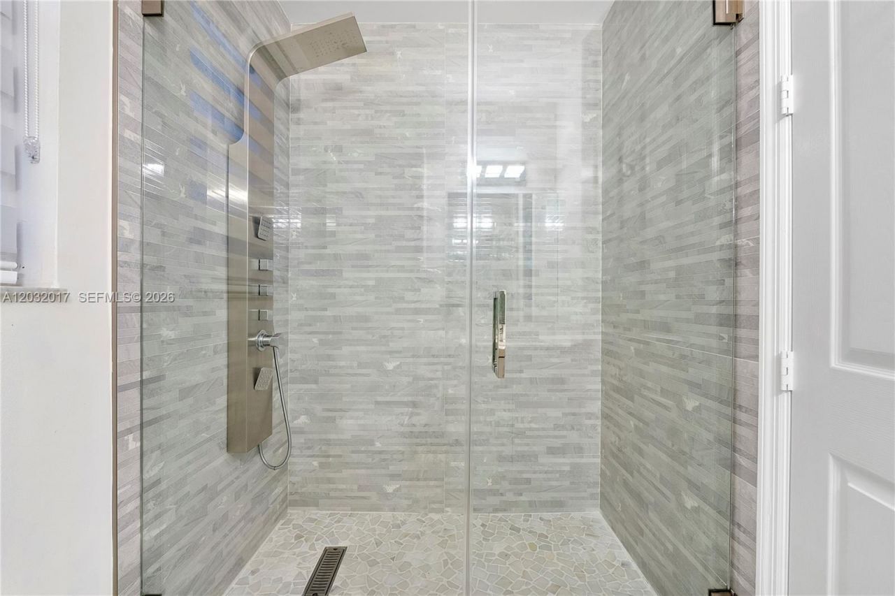 2235 SW 105th Ter, Davie, FL 33324 Photo