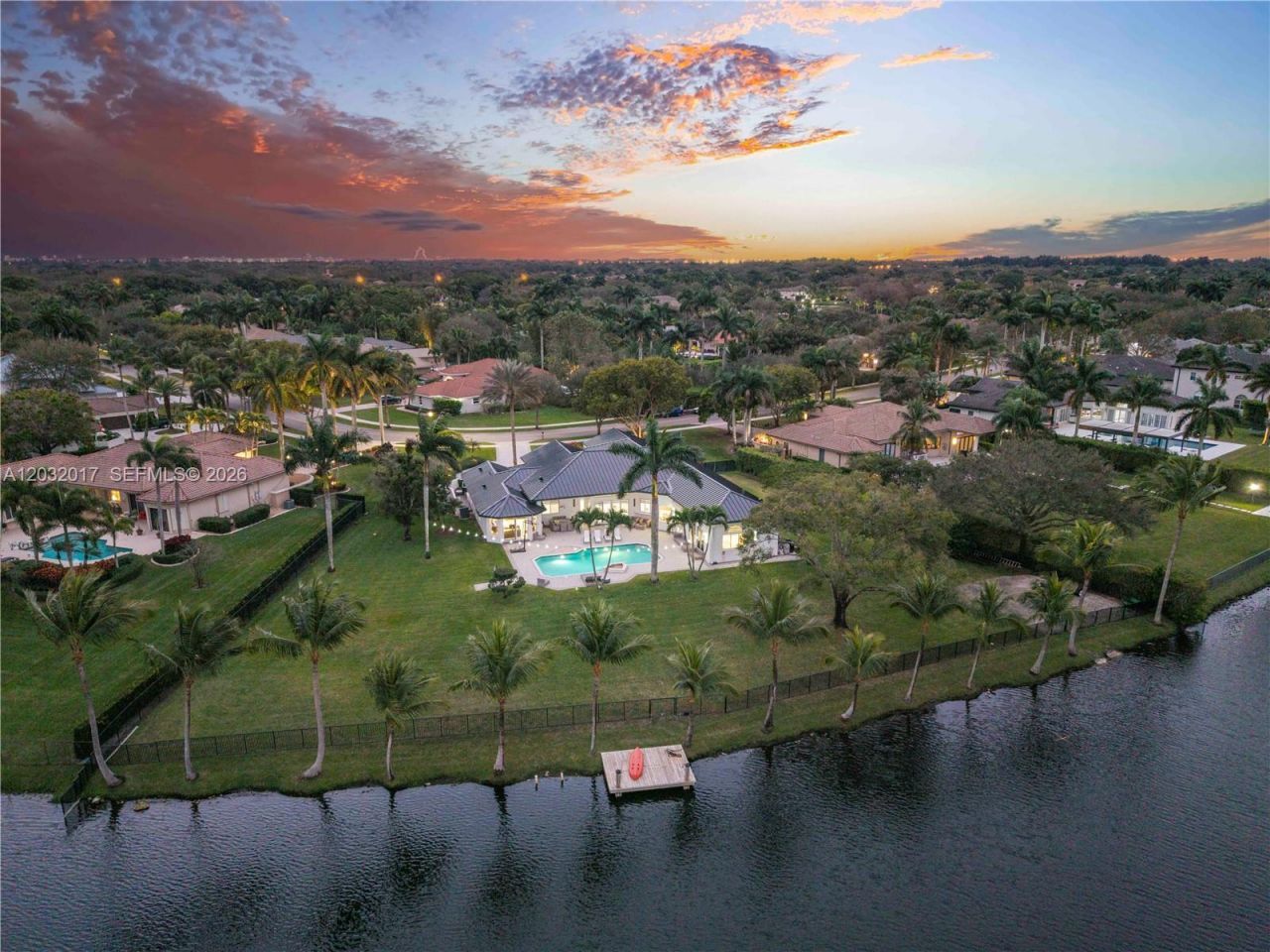 2235 SW 105th Ter, Davie, FL 33324 Photo