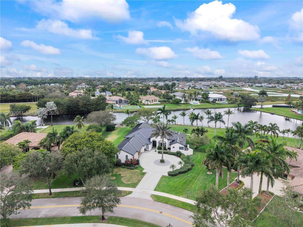 2235 SW 105th Ter, Davie, FL 33324 Photo