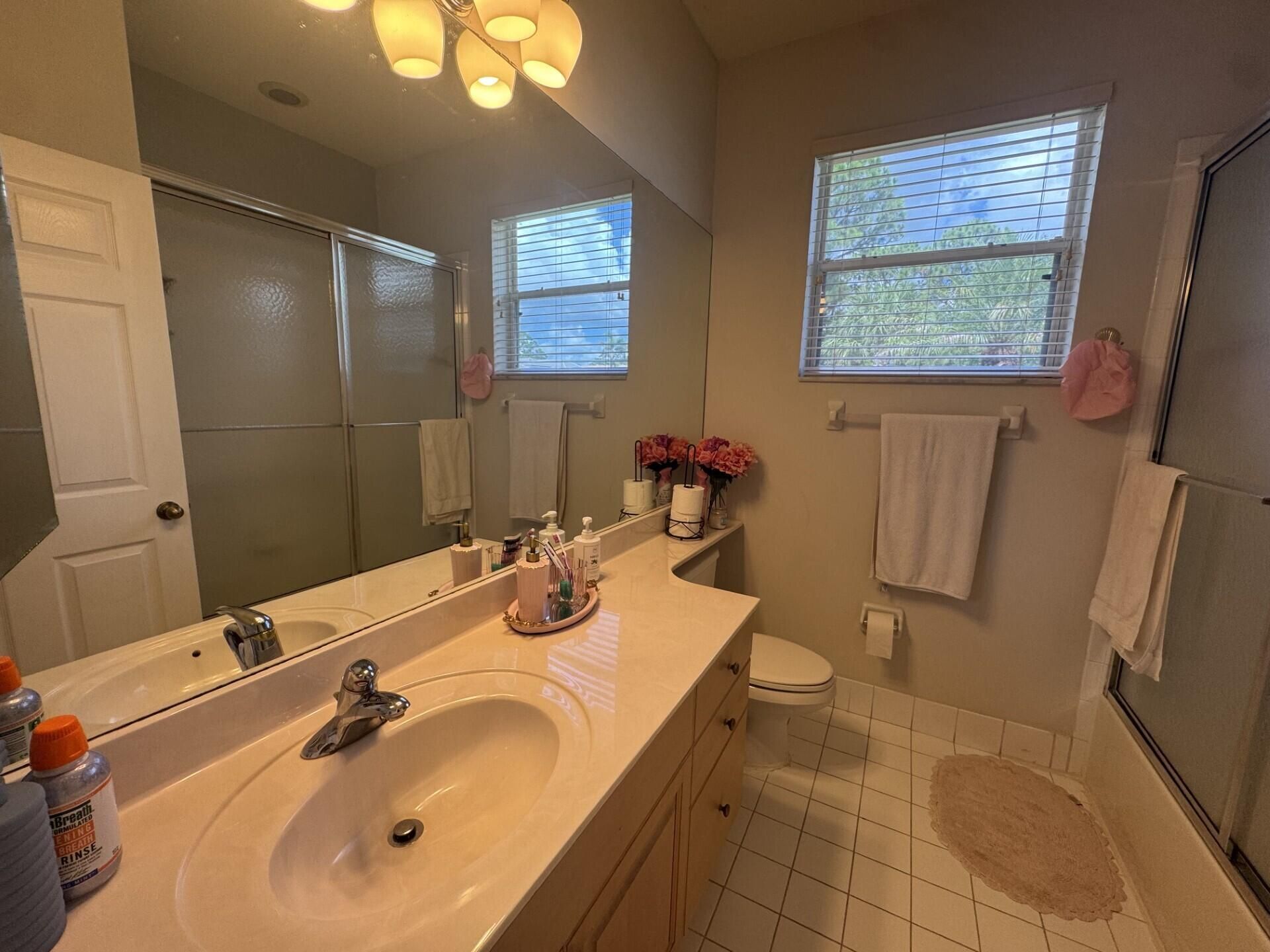 1528 SE Holyrood Lane, Port Saint Lucie, FL 34952 Photo