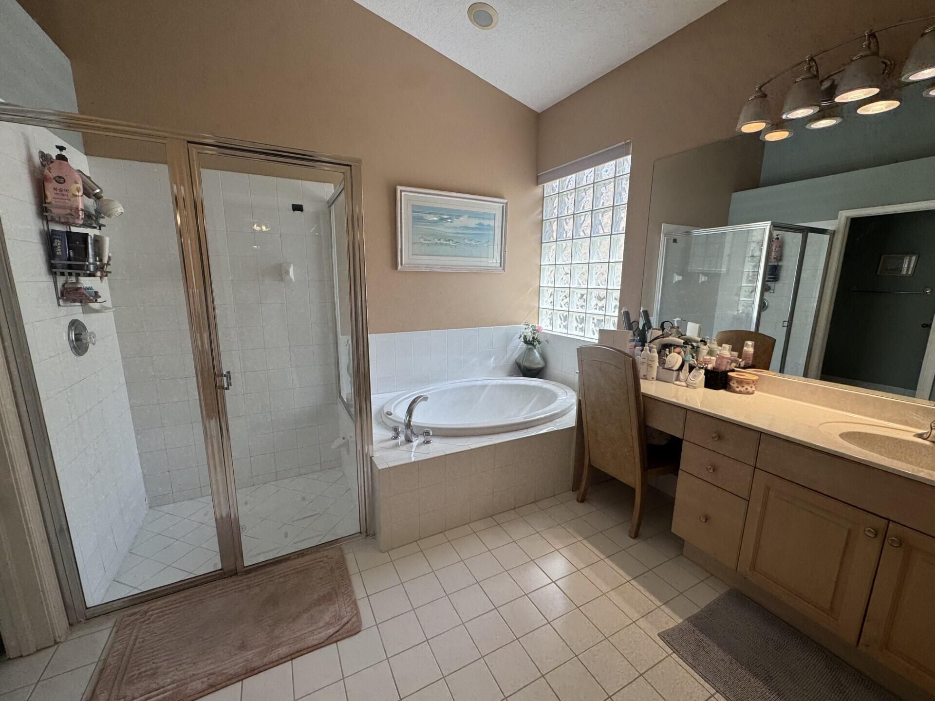 1528 SE Holyrood Lane, Port Saint Lucie, FL 34952 Photo