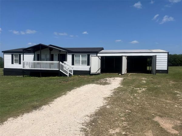9204 Oklahoma Street, Joshua, TX 76058