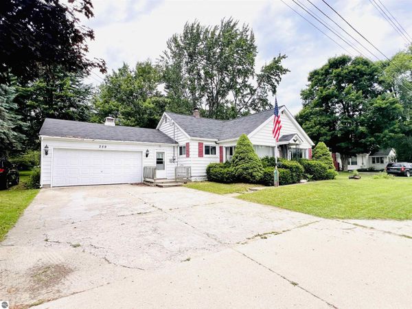 259 Morey Road N, Lake City, MI 49651