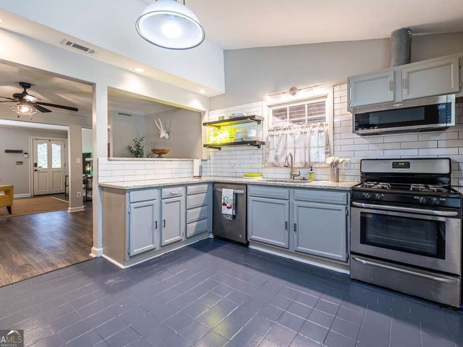 Property Image 15