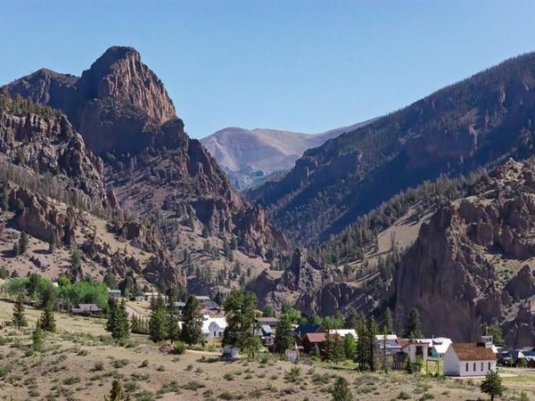 510 Molly S Drive, Creede, CO 81130