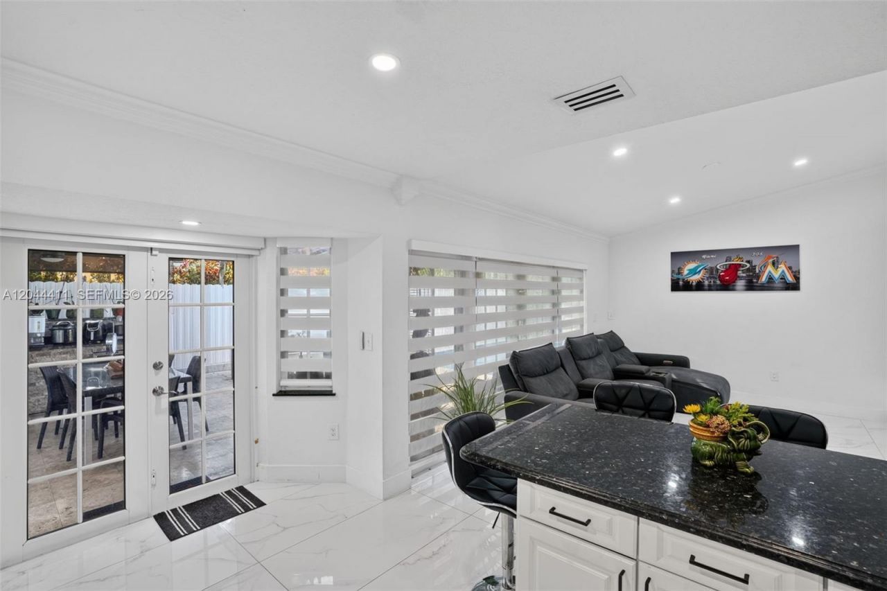 17075 SW 145th Ave , Miami, FL 33177 Photo