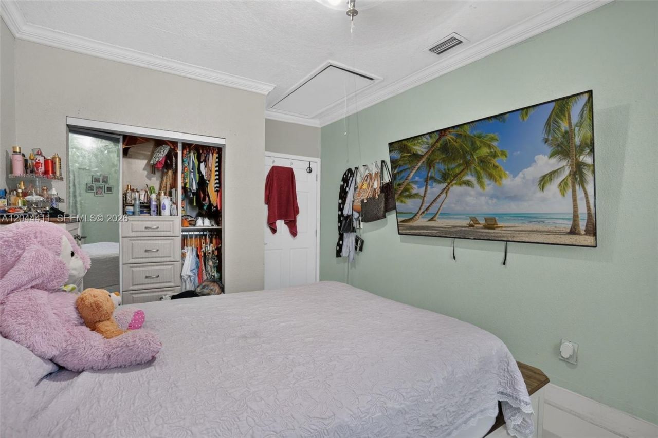 17075 SW 145th Ave , Miami, FL 33177 Photo