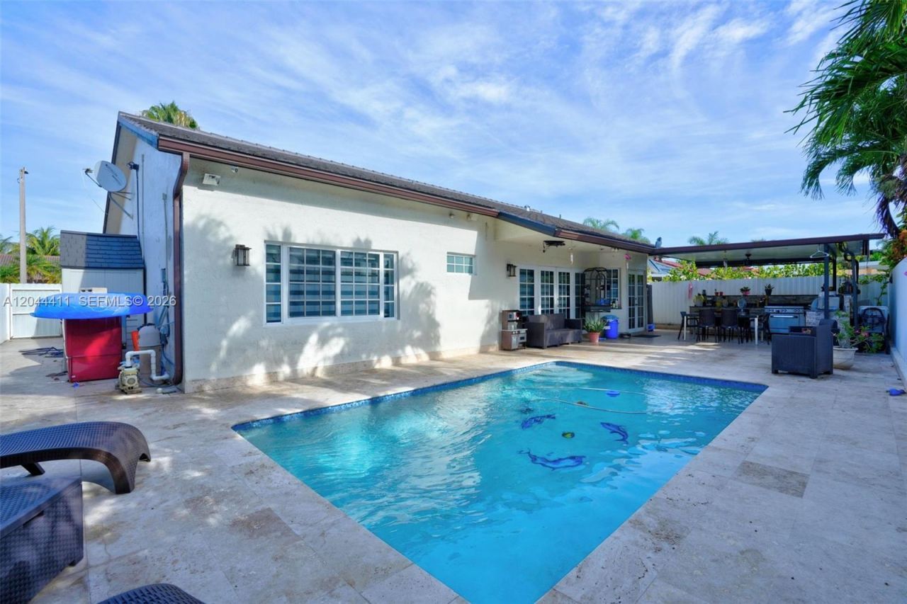 17075 SW 145th Ave , Miami, FL 33177 Photo