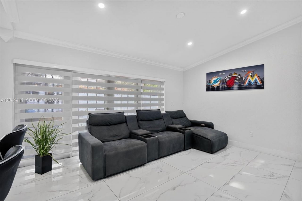 17075 SW 145th Ave , Miami, FL 33177 Photo