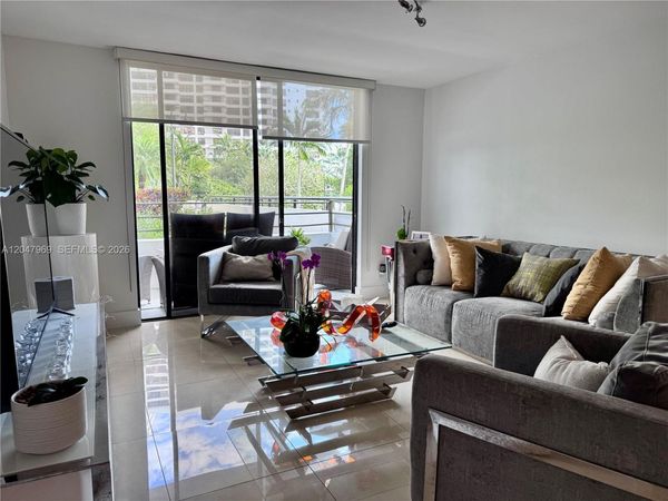 600 Three Islands Blvd , Unit 115, Hallandale Beach, FL 33009
