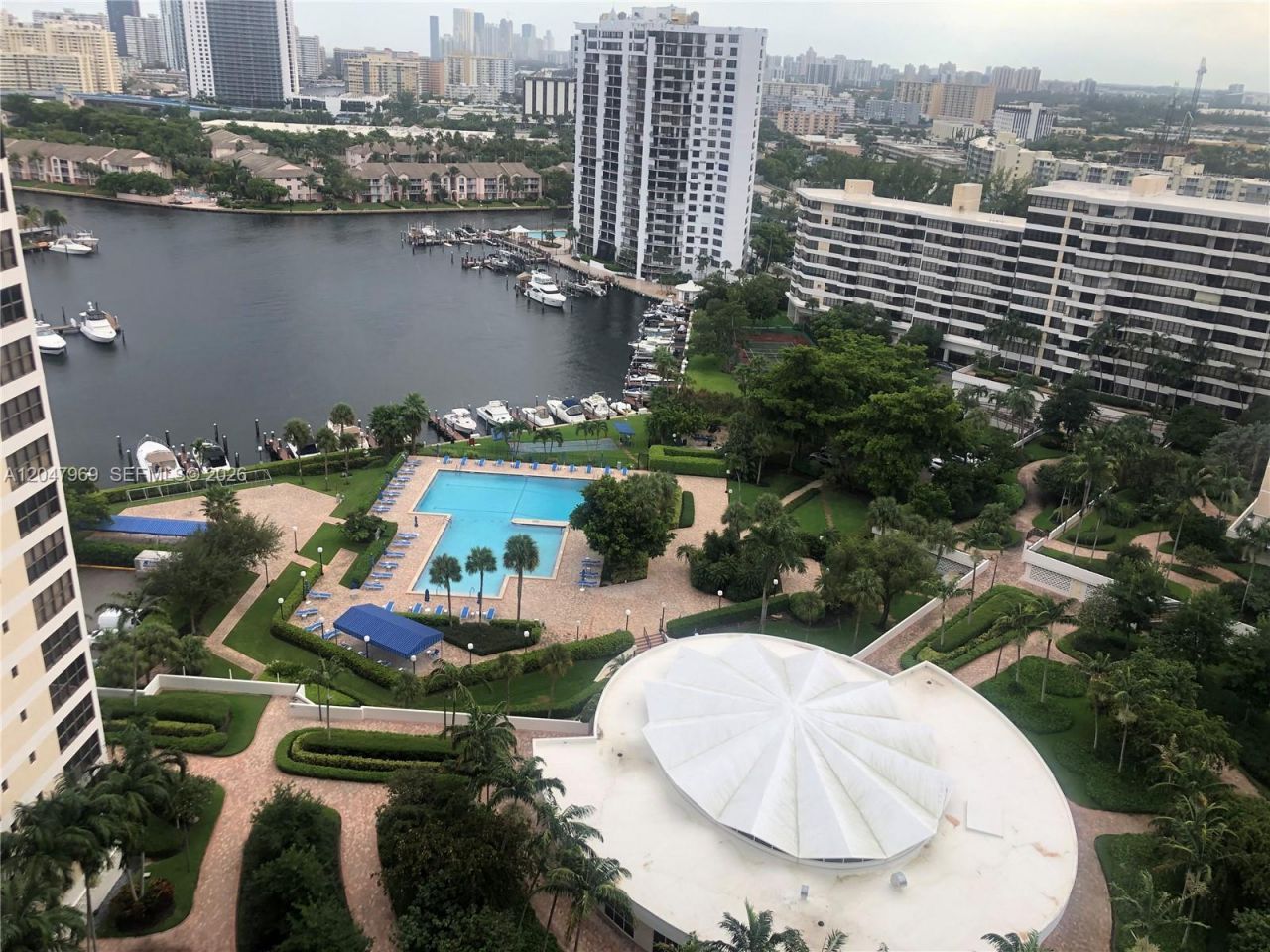 600 Three Islands Blvd, Unit 115, Hallandale Beach, FL 33009 Photo
