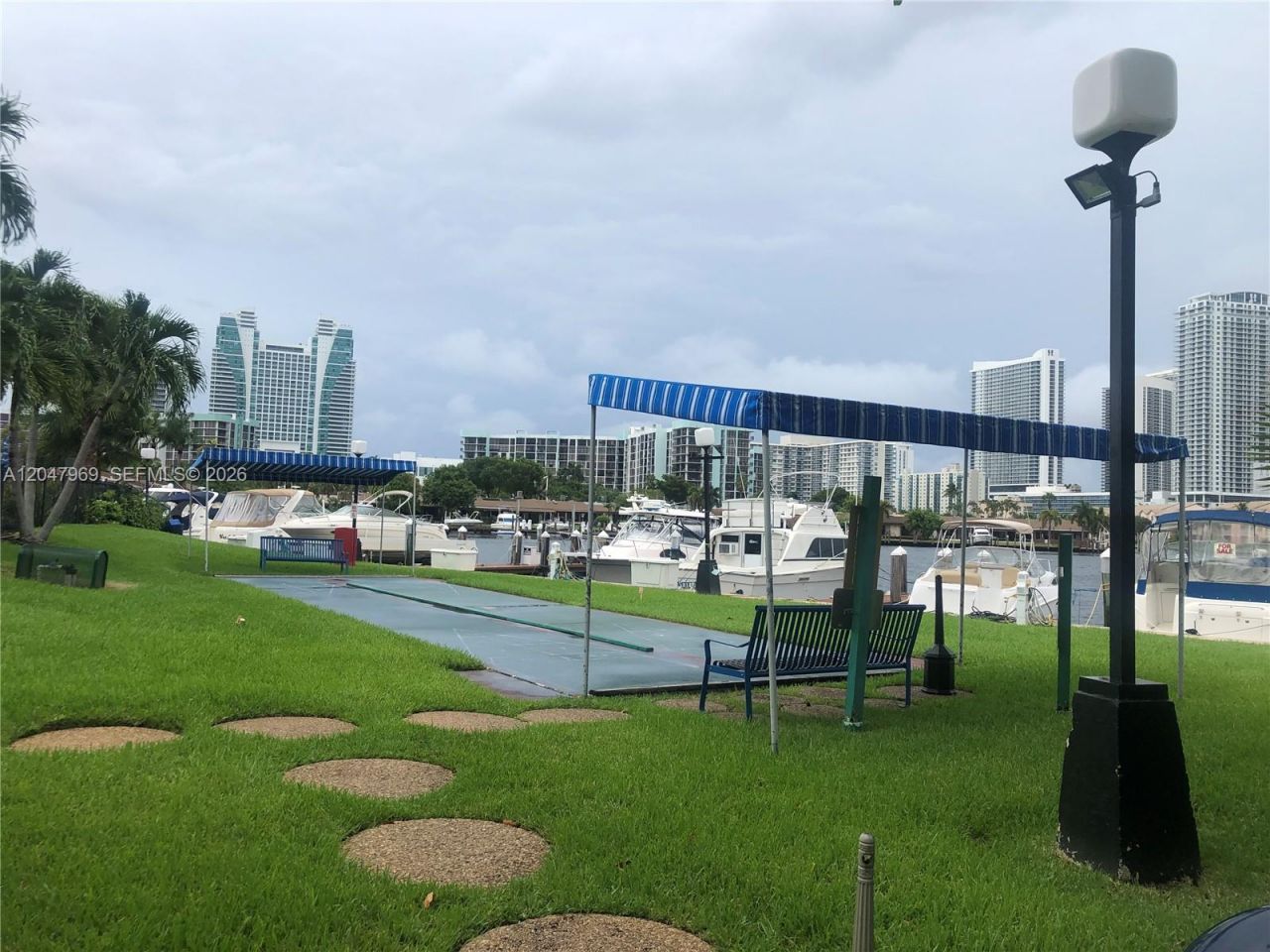 600 Three Islands Blvd, Unit 115, Hallandale Beach, FL 33009 Photo