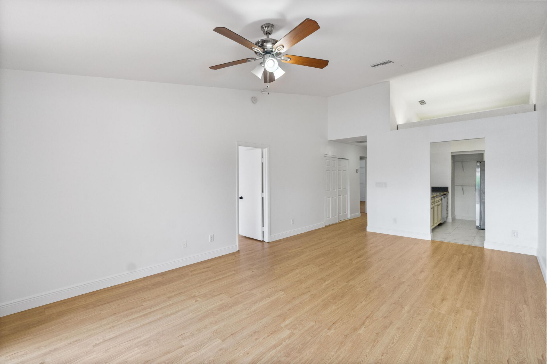 1213 NW 122nd Terrace, Pembroke Pines, FL 33026 Photo