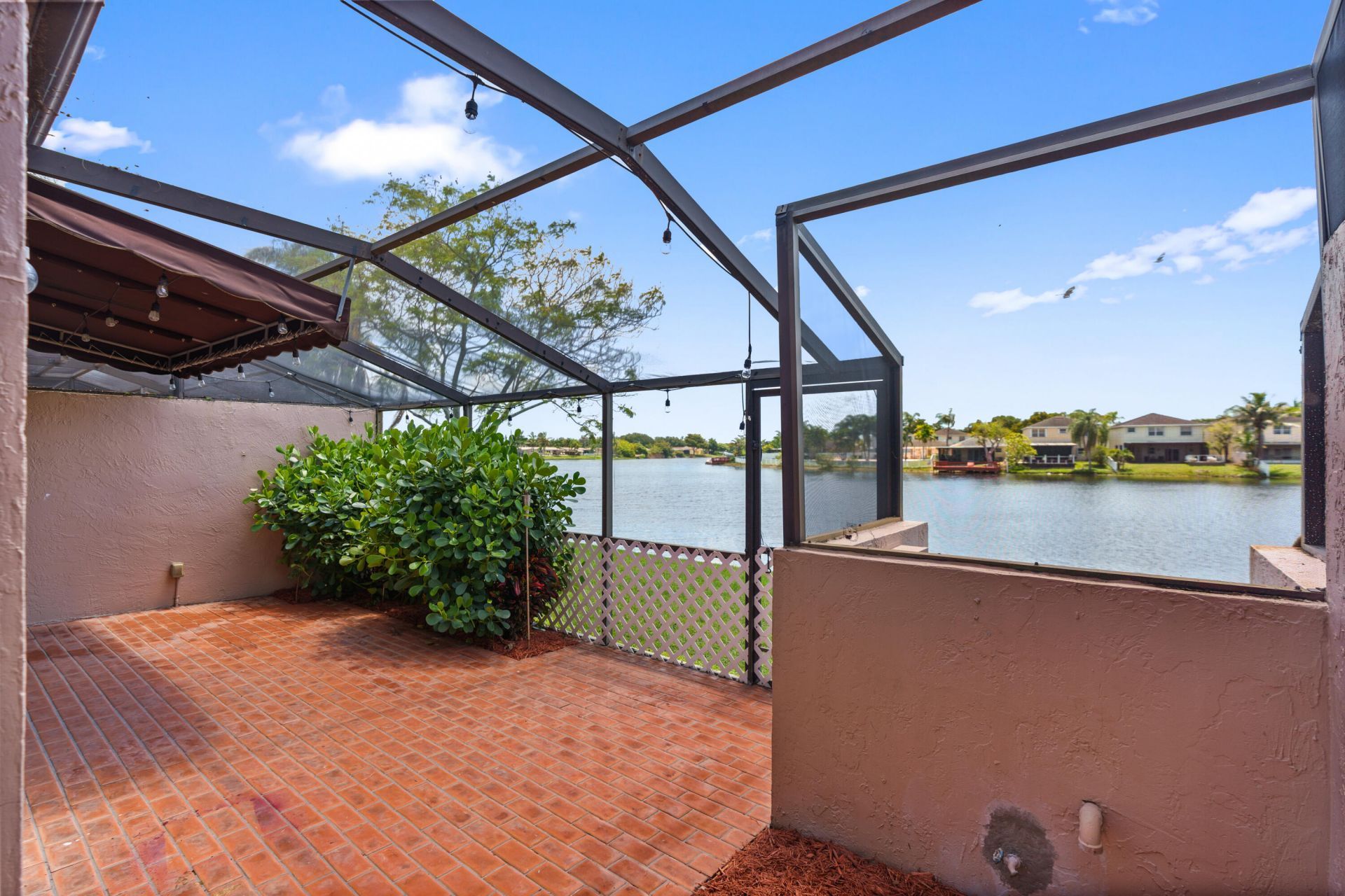 1213 NW 122nd Terrace, Pembroke Pines, FL 33026 Photo