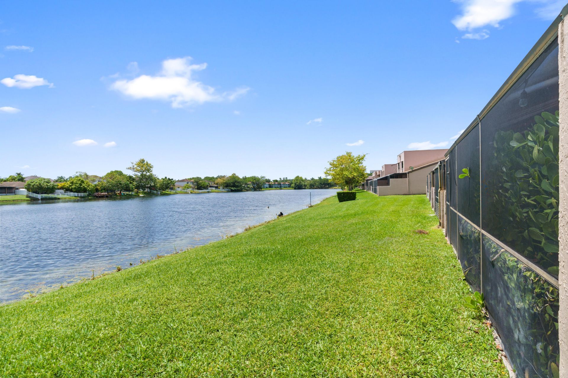 1213 NW 122nd Terrace, Pembroke Pines, FL 33026 Photo