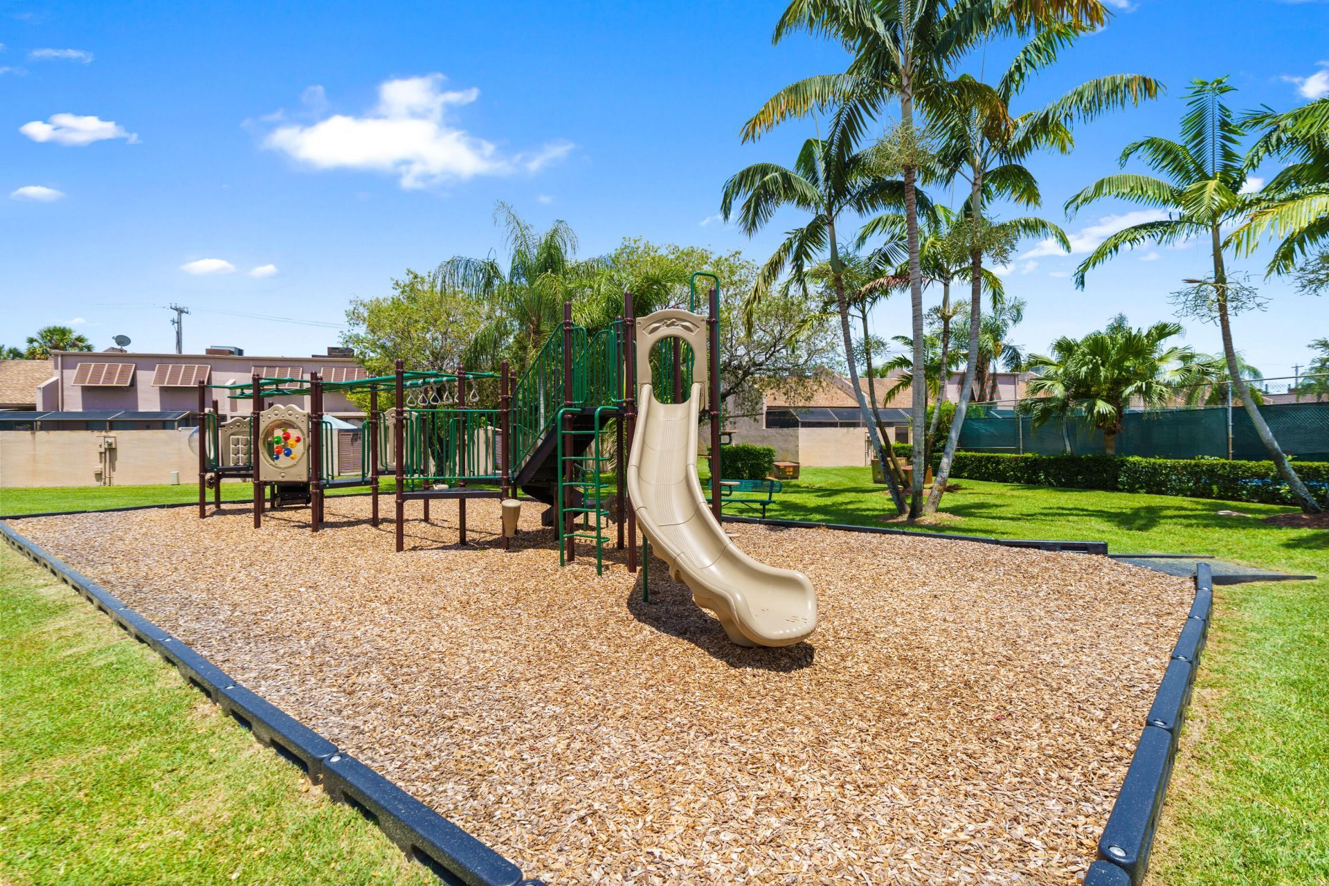 1213 NW 122nd Terrace, Pembroke Pines, FL 33026 Photo