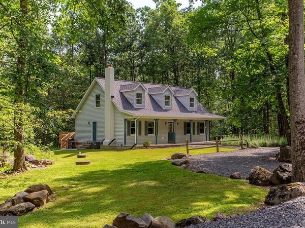 1505 LONELY COTTAGE ROAD, UPPER BLACK EDDY, PA 18972