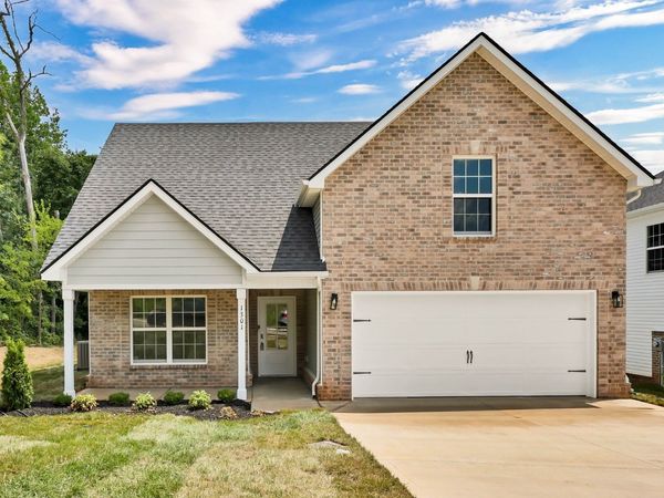 1037 Vendue Ave , Clarksville, TN 37042