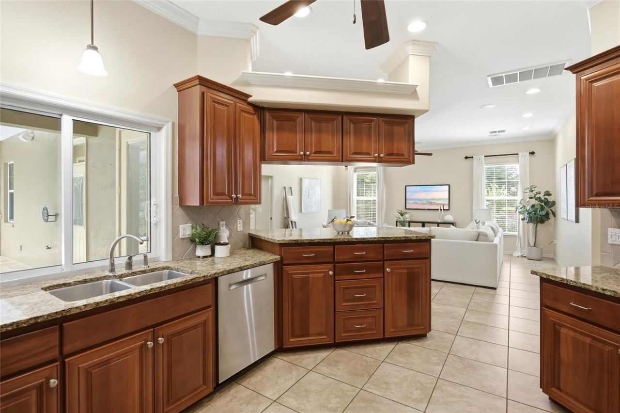 2920 Chickasaw Circle, Haines City, FL 33844 Photo