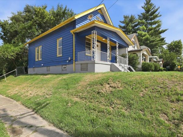 6801 Fairpark Avenue, Cincinnati, OH 45216