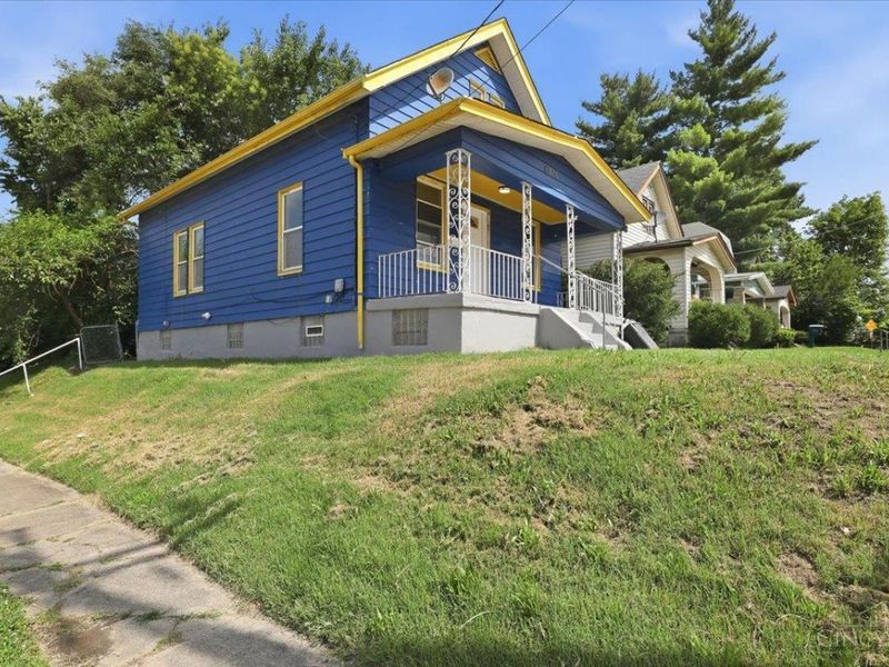 6801 Fairpark Avenue, Cincinnati, OH 45216 Photo 1