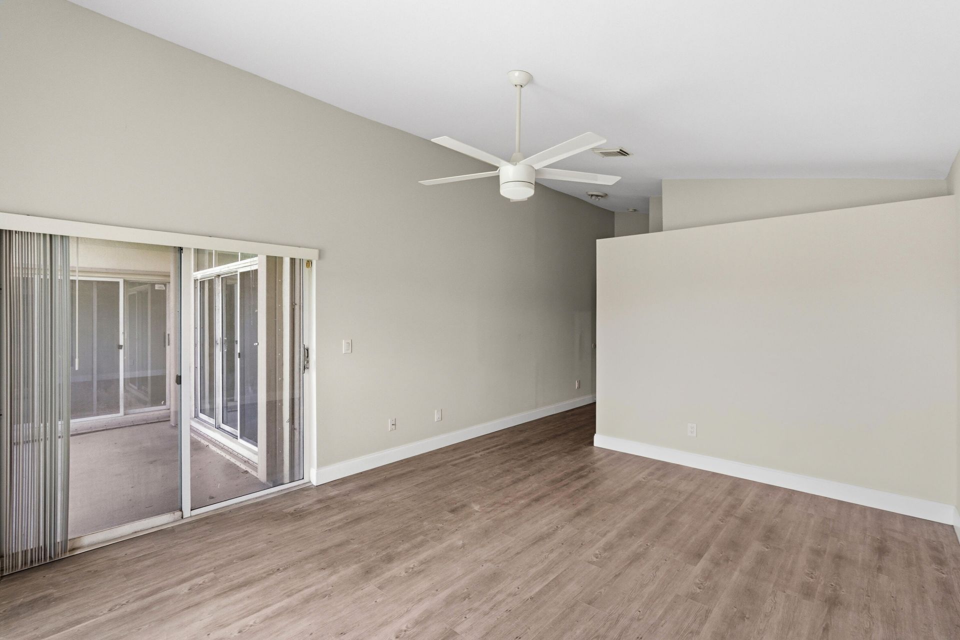 16358 SW 8th Street, Pembroke Pines, FL 33027 Photo
