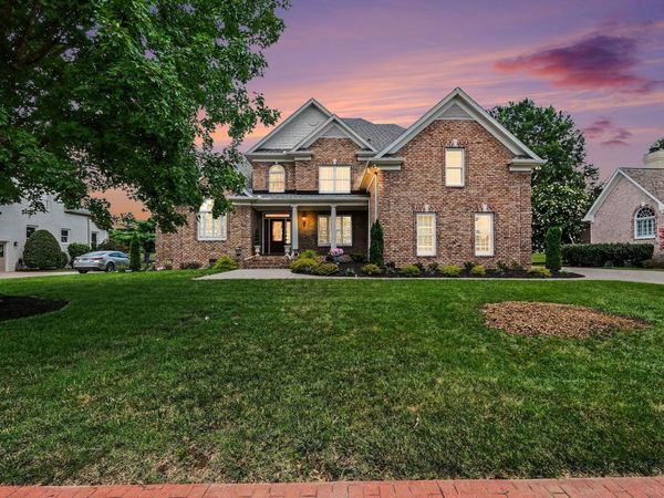 936 Plantation Blvd, Gallatin, TN 37066