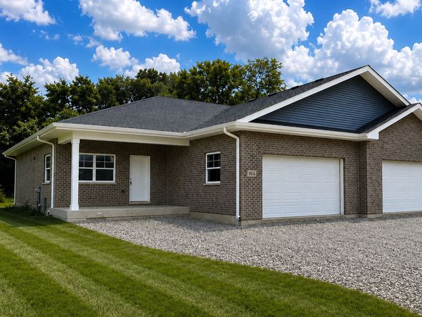 804 Heritage Woods Drive, Minooka, IL 60447