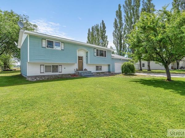 3104 S 2810 W, REXBURG, ID 83440