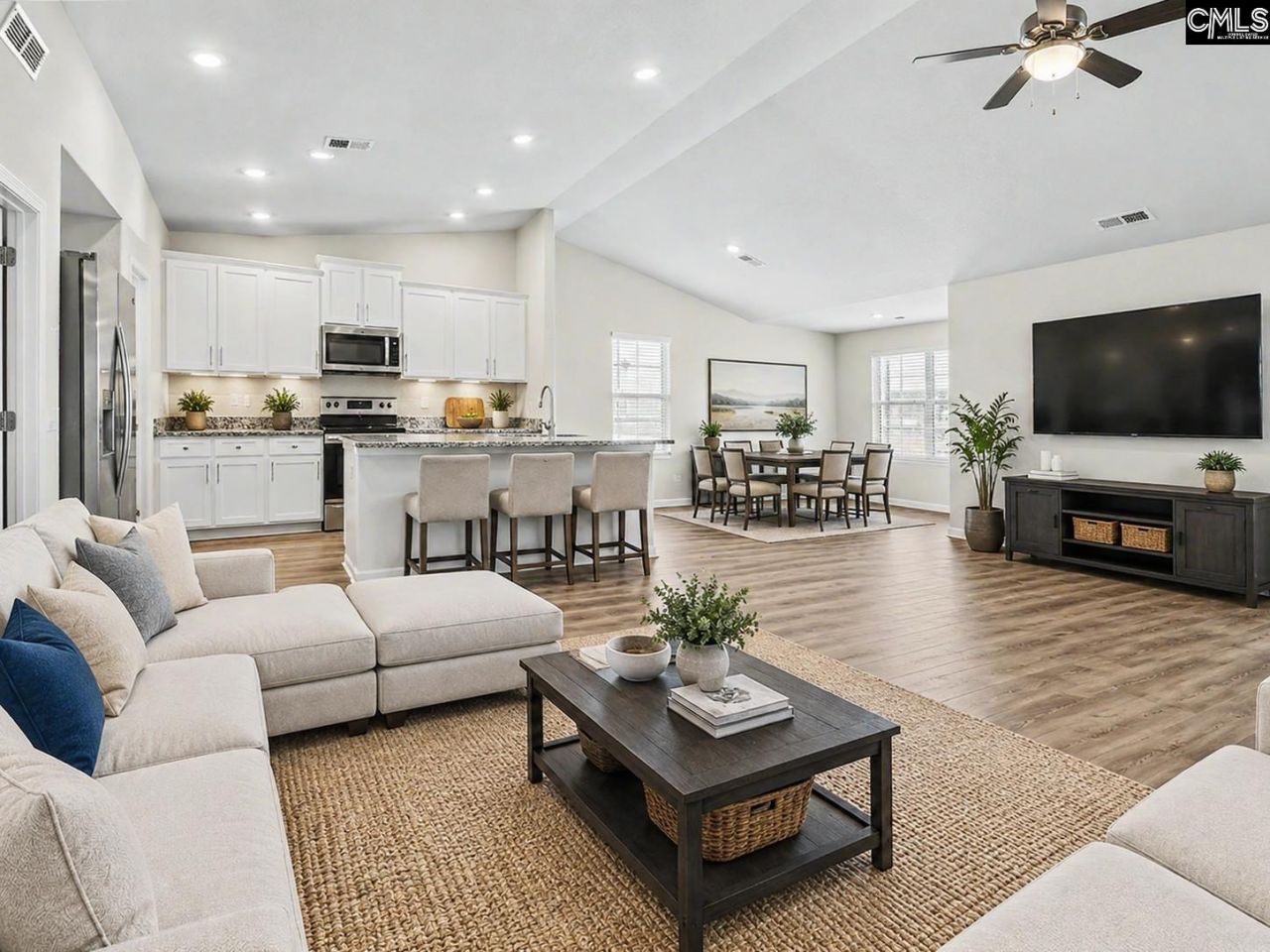 614 Wild Tulip Court Photo 5