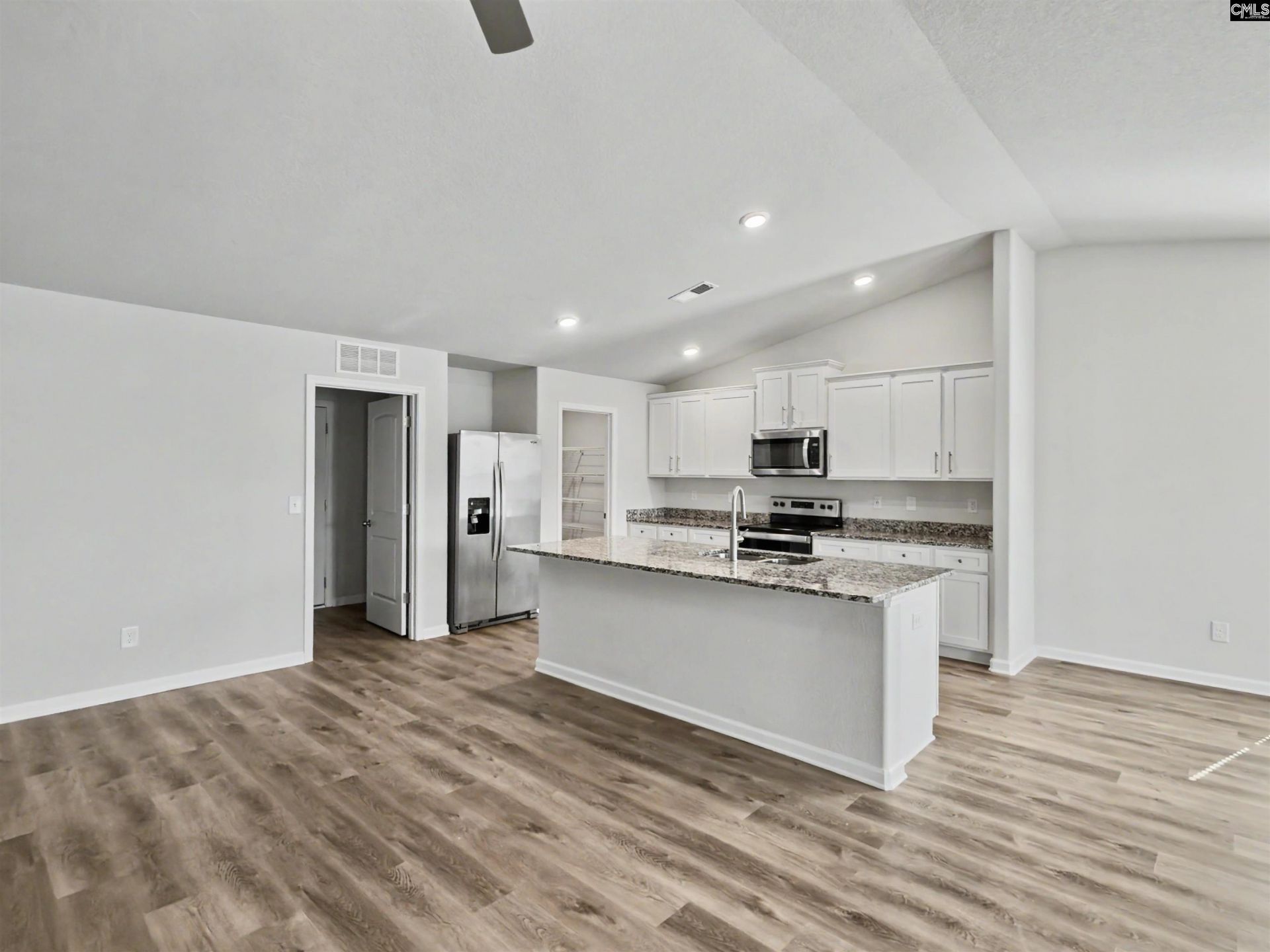 614 Wild Tulip Court Photo 7
