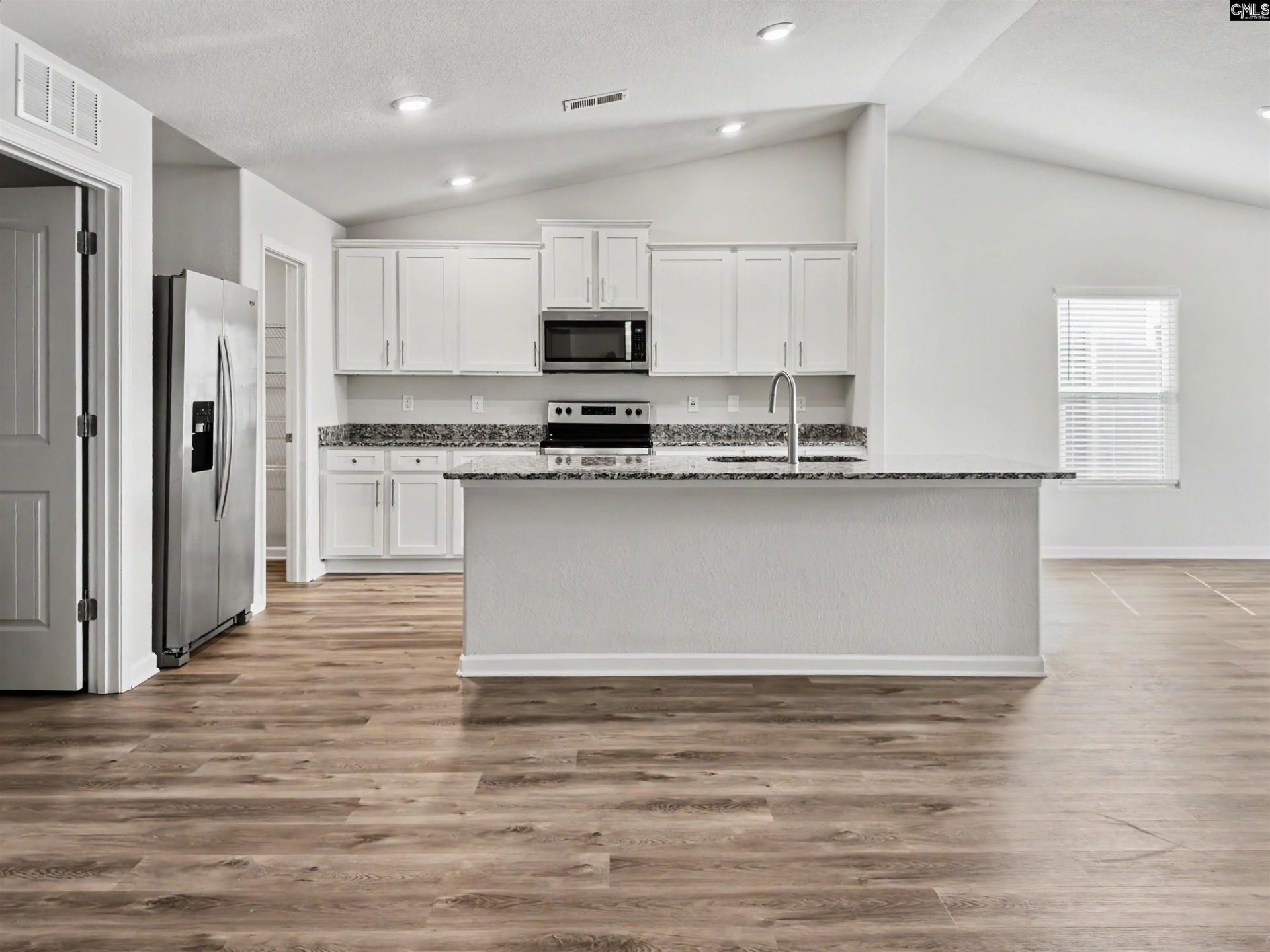 614 Wild Tulip Court Photo 9