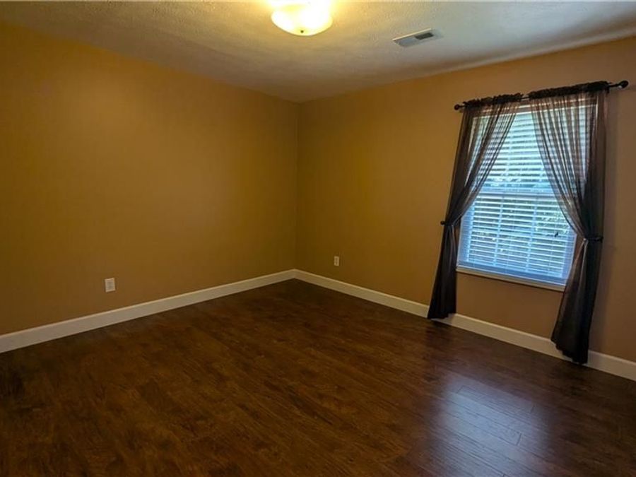 Property Image 77