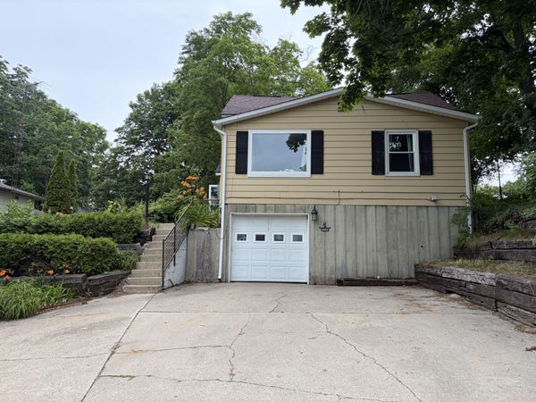 8969 Ferry Street, Montague, MI 49437