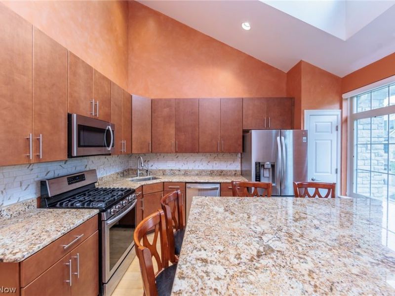 3192 Richmond Road, Beachwood, OH 44122 Photo 5