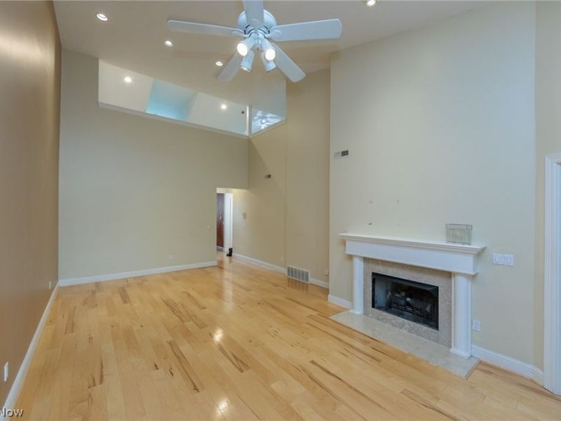 3192 Richmond Road, Beachwood, OH 44122 Photo 8