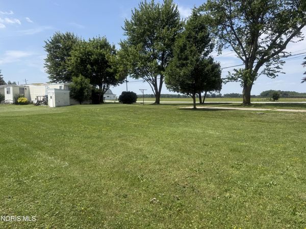 26268 Lime City Road, Perrysburg, OH 43551