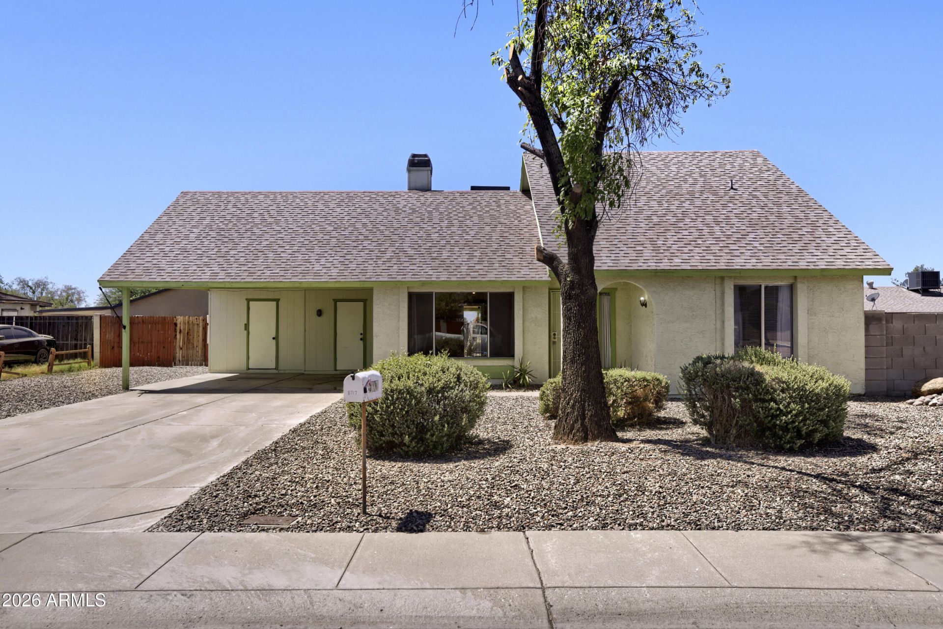 8717 W Clarendon Avenue, Phoenix, AZ 85037 Main Photo