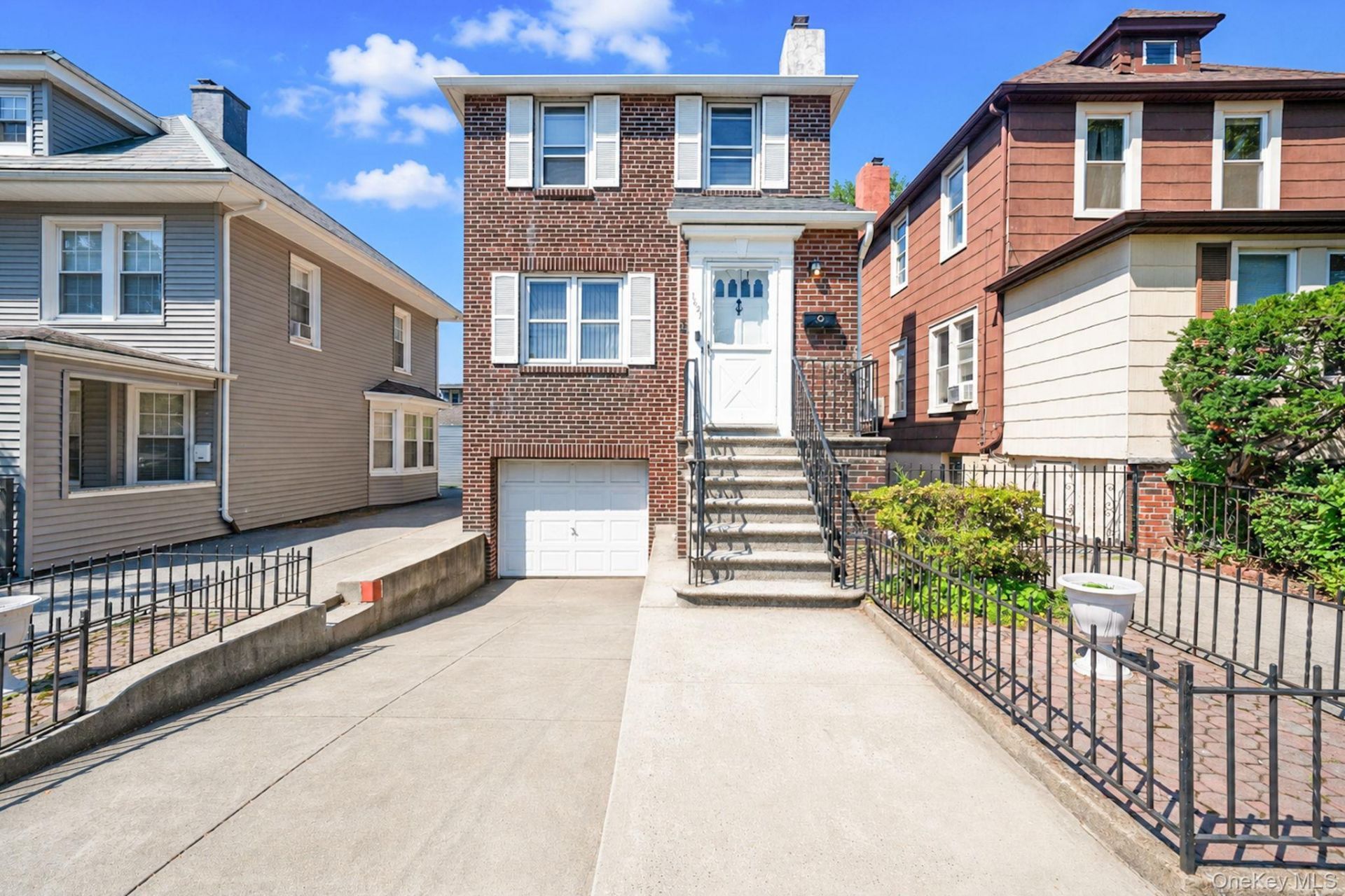 1621 Lurting Avenue , Bronx, NY 10461 Main Photo